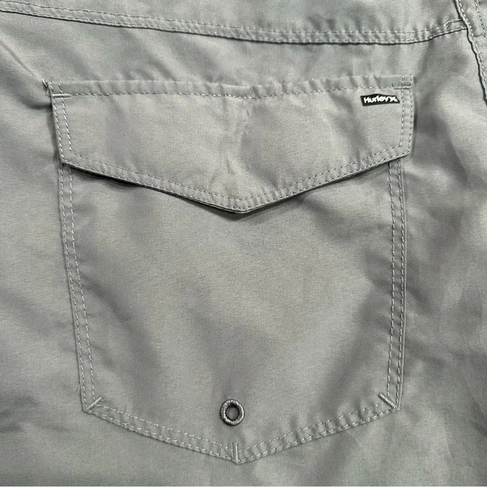 Hurley Gray Board Shorts Mens 38 Surf Swim Trunks Drawstring Beach Shorts - Picture 7 of 8
